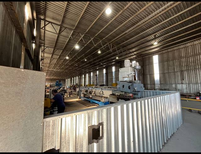 9,300M² WAREHOUSE FOR SALE IN VULCANIA
